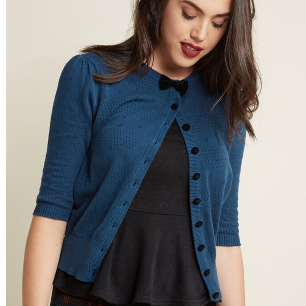 Collectif Retro Cardigan